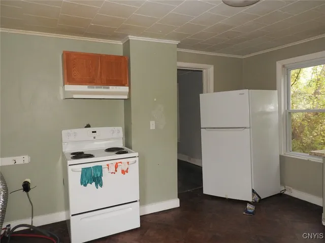 $95,000 | 108 Green St Place, Syracuse, NY 13203