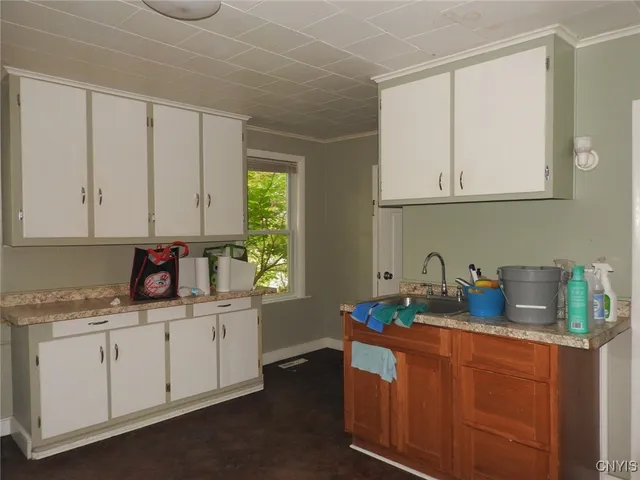 $95,000 | 108 Green St Place, Syracuse, NY 13203