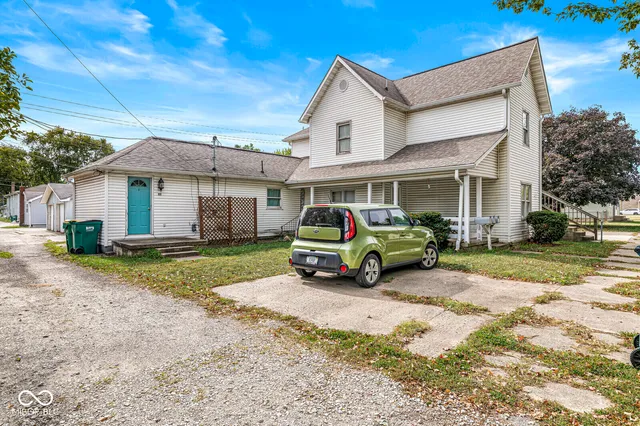 $290,000 | 117 West Ash Street, Lebanon, IN 46052