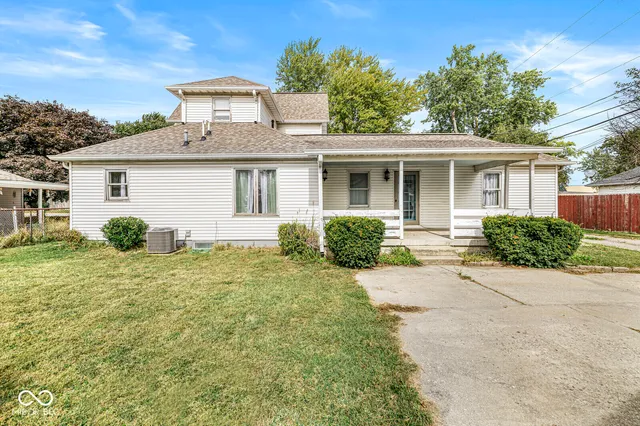 $290,000 | 117 West Ash Street, Lebanon, IN 46052