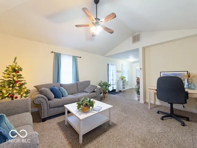 $290,000 | 117 West Ash Street, Lebanon, IN 46052