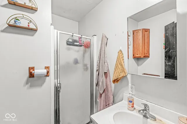 $290,000 | 117 West Ash Street, Lebanon, IN 46052