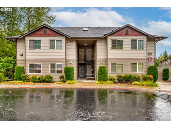 $285,000 | 14605 Northeast 20th Avenue, Unit B101, Vancouver, WA 98686