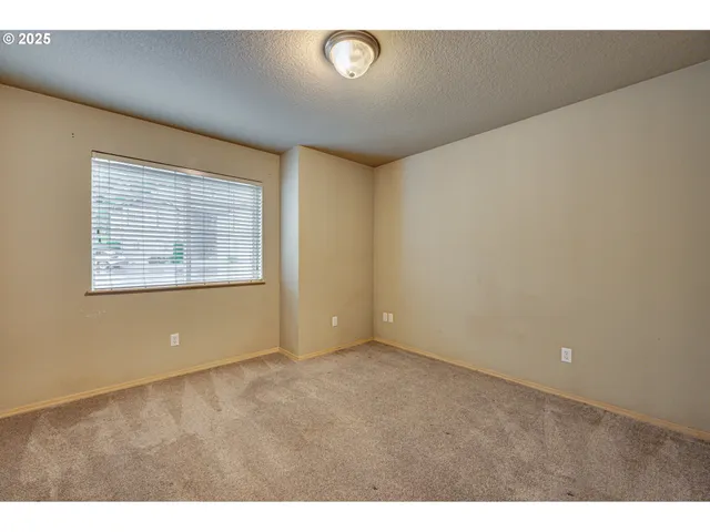 $295,000 | 14605 Northeast 20th Avenue, Unit B101, Vancouver, WA 98686