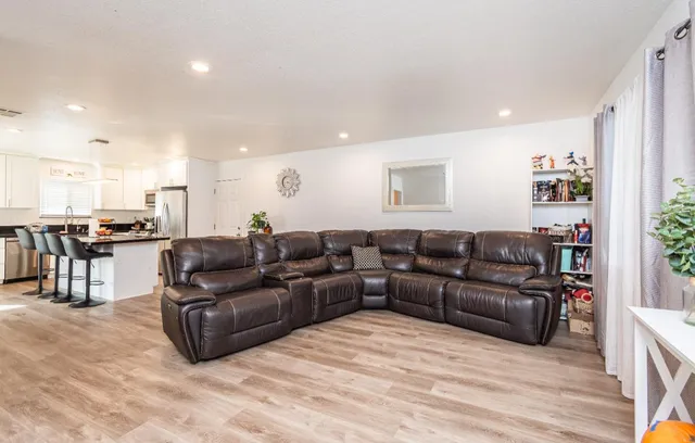 $799,999 | 5149 Ada Lane, Sacramento, CA 95838