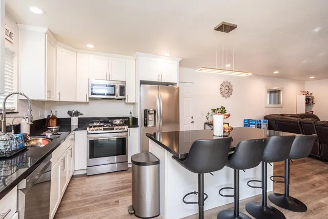 $799,999 | 5149 Ada Lane, Sacramento, CA 95838