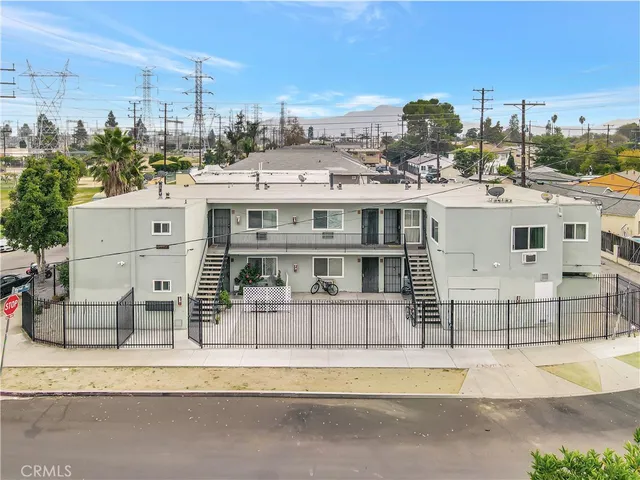 $1,489,000 | 5887 Whitnall Highway, North Hollywood, CA 91601