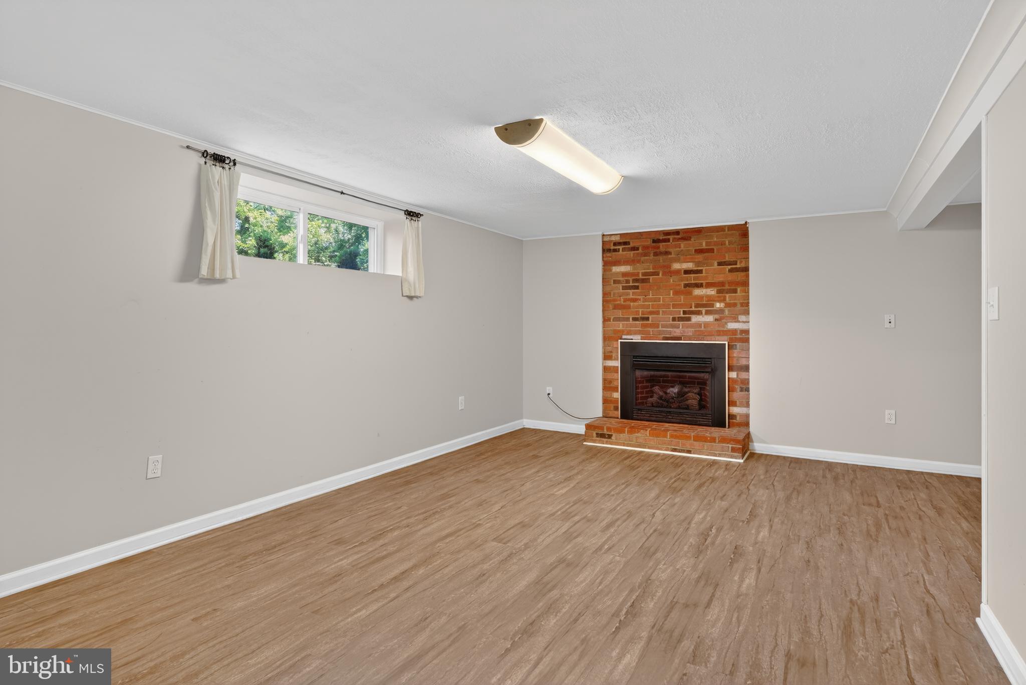 6727 Newington Road Lorton, VA 22079 - Photo 30 of 51