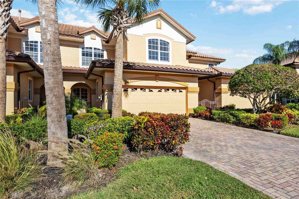 8364 Miramar Way Lakewood Ranch, FL 34202 - Photo 5 of 70