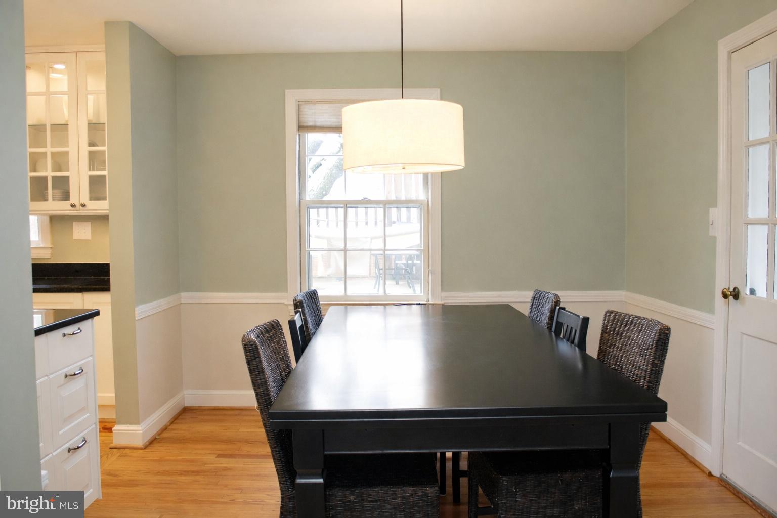 9510 Warren Street Silver Spring, MD 20910 - Photo 9 of 11