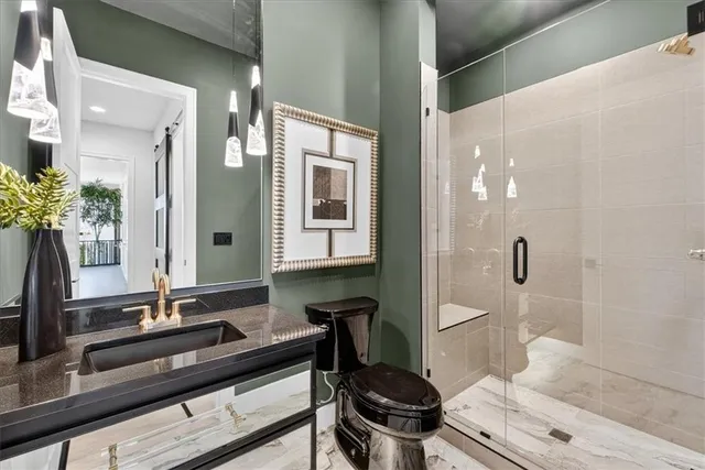 $1,149,900 | 5907 North Lucerne Avenue, Kansas City, MO 64151