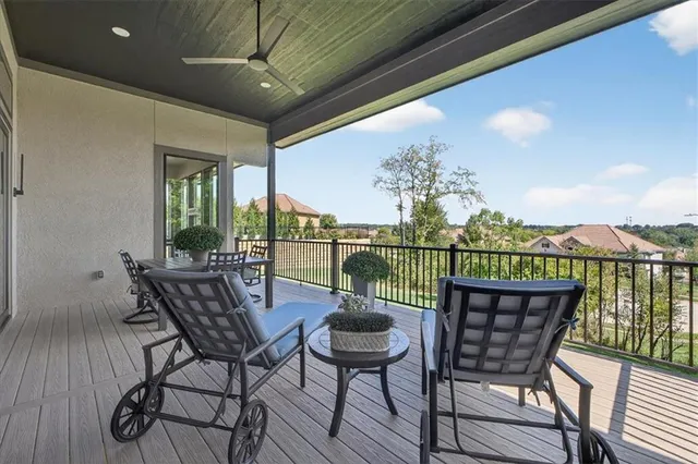 $1,149,900 | 5907 North Lucerne Avenue, Kansas City, MO 64151