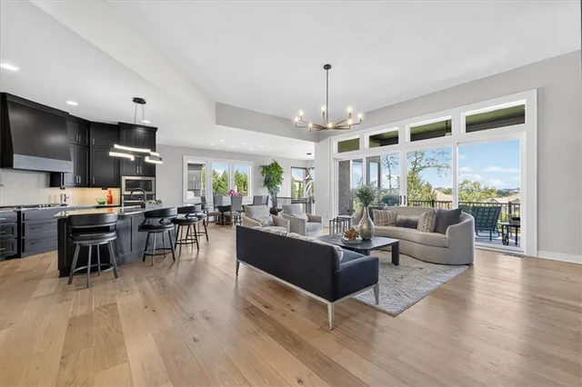 $1,149,900 | 5907 North Lucerne Avenue, Kansas City, MO 64151