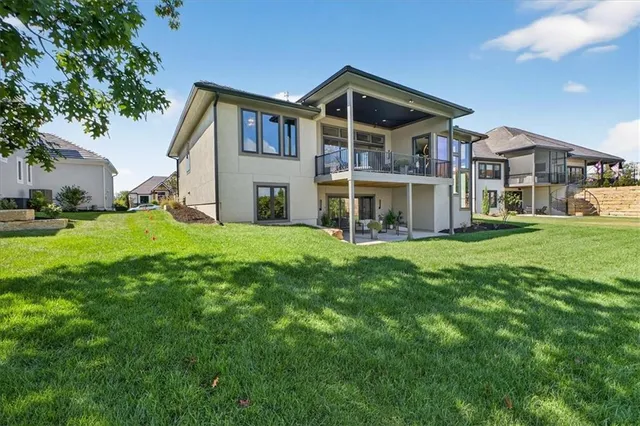 $1,149,900 | 5907 North Lucerne Avenue, Kansas City, MO 64151