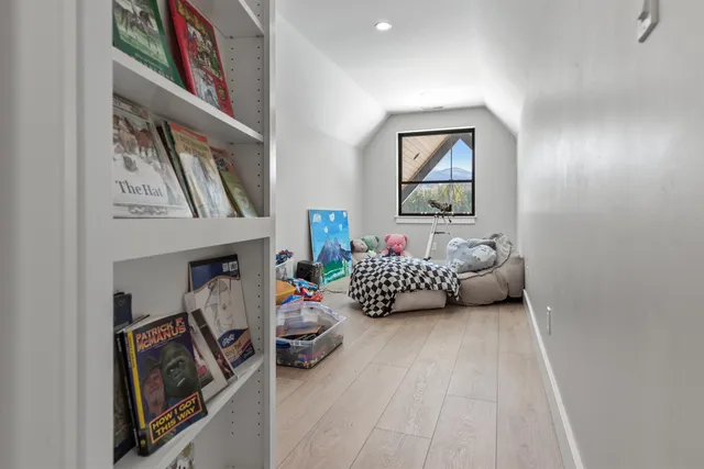 $4,500,000 | 713 North Center Valley Road, Sandpoint, ID 83864