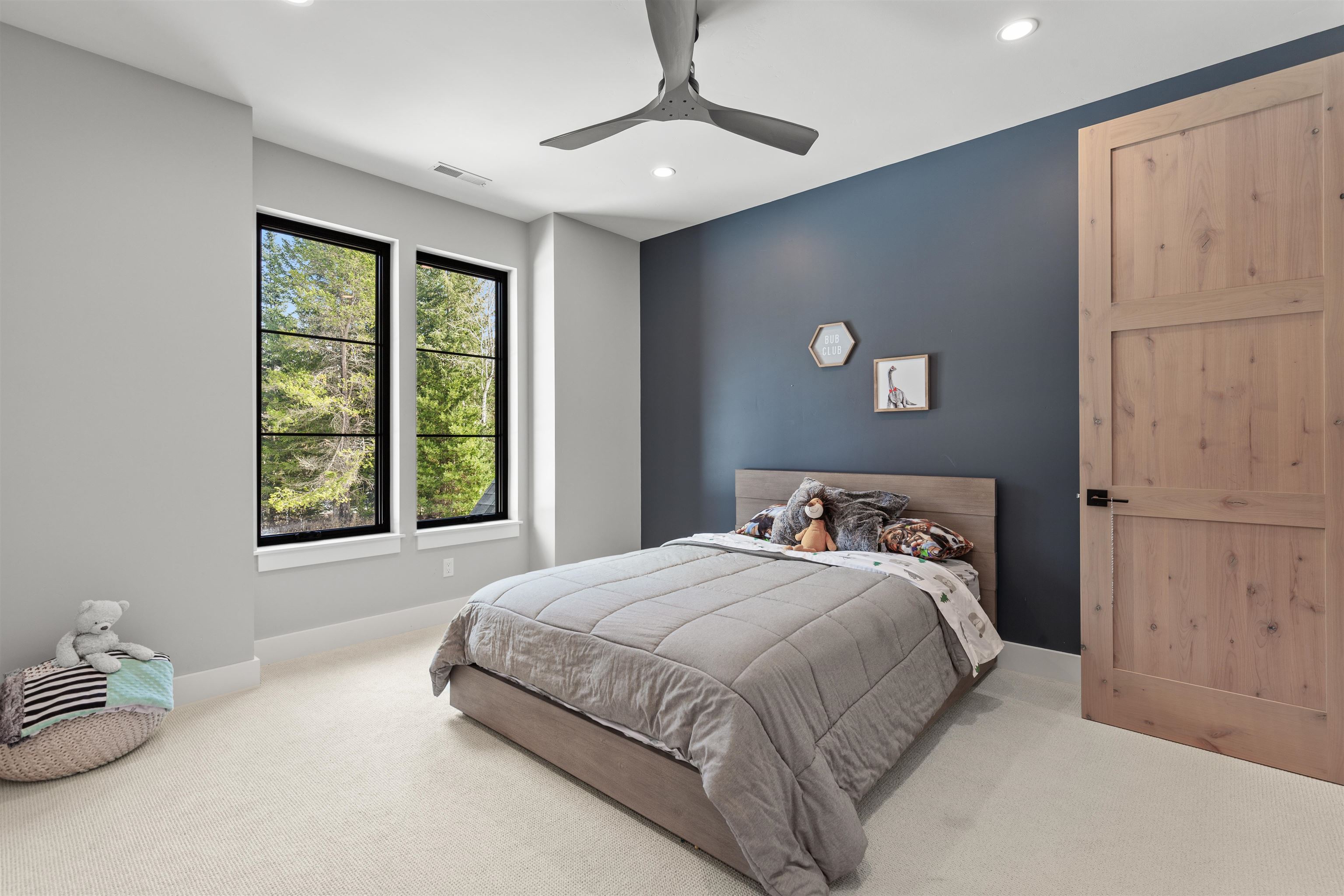 713 North Center Valley Road Sandpoint, ID 83864 - Photo 31 of 50