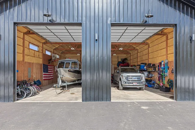 $4,500,000 | 713 North Center Valley Road, Sandpoint, ID 83864