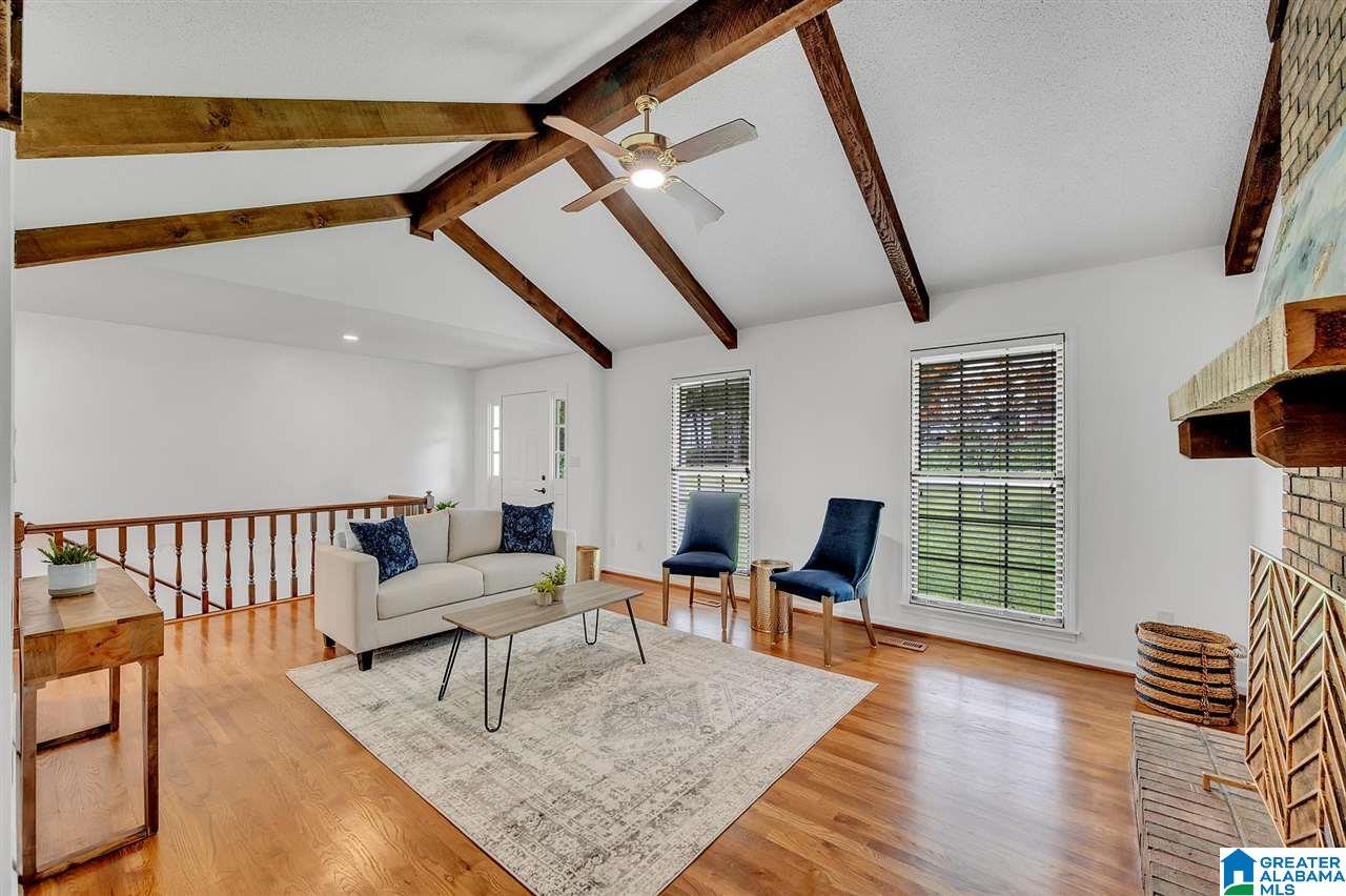 2525 Blazing Star Pelham, AL 35124 - Photo 4 of 32