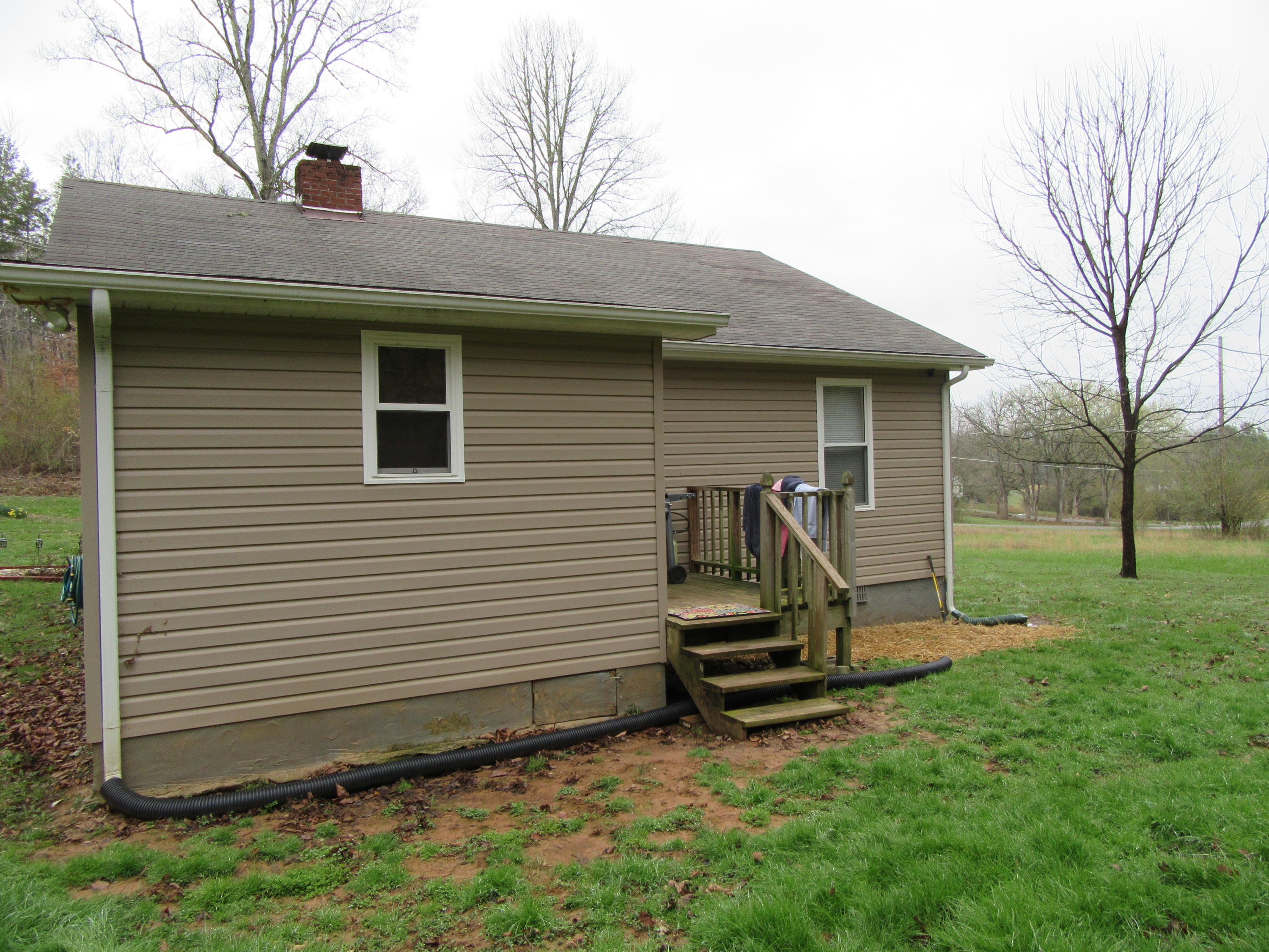1451 Ridgeview Drive Clinton, TN 37716 - Photo 6 of 21 IMG_0321
