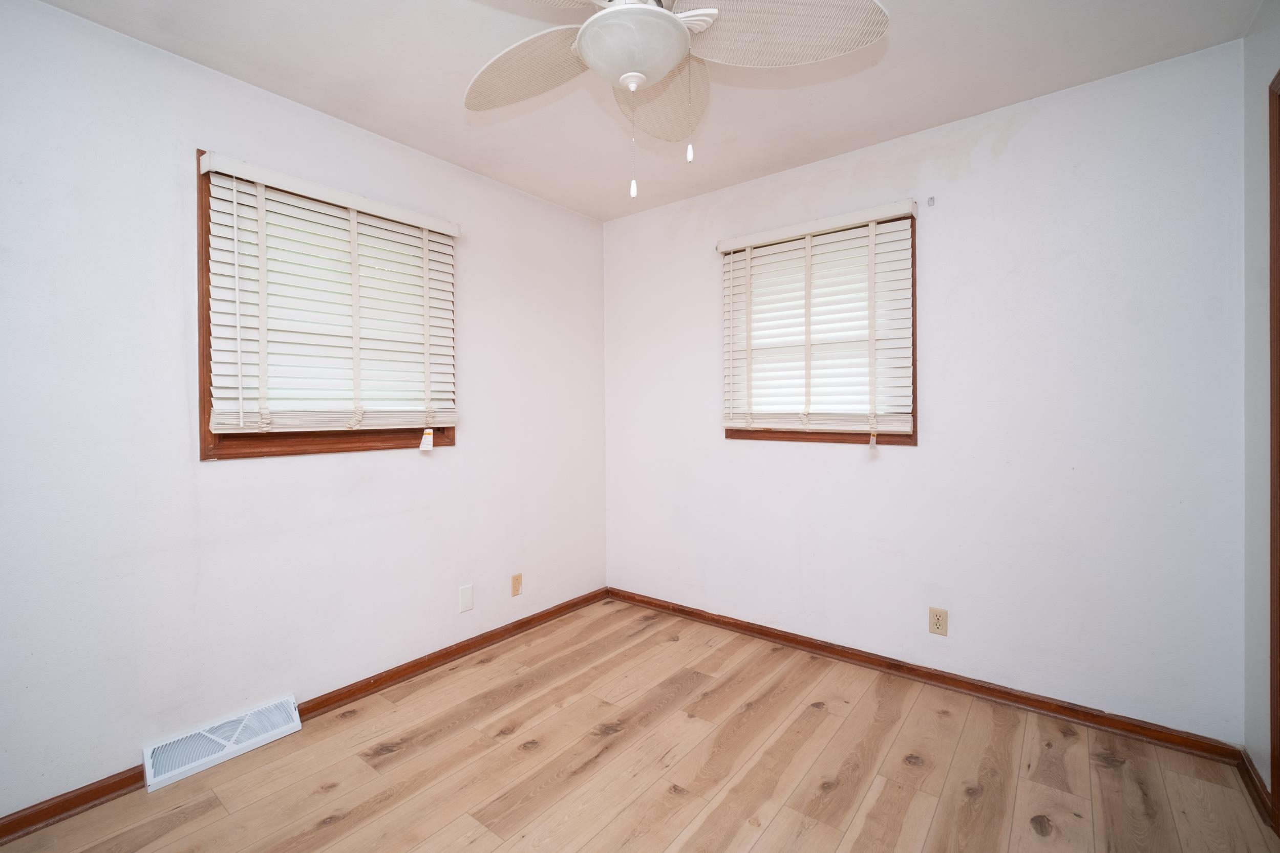 8482 North Creek Road Roscoe, IL 61073 - Photo 20 of 32 Gallery Image 20