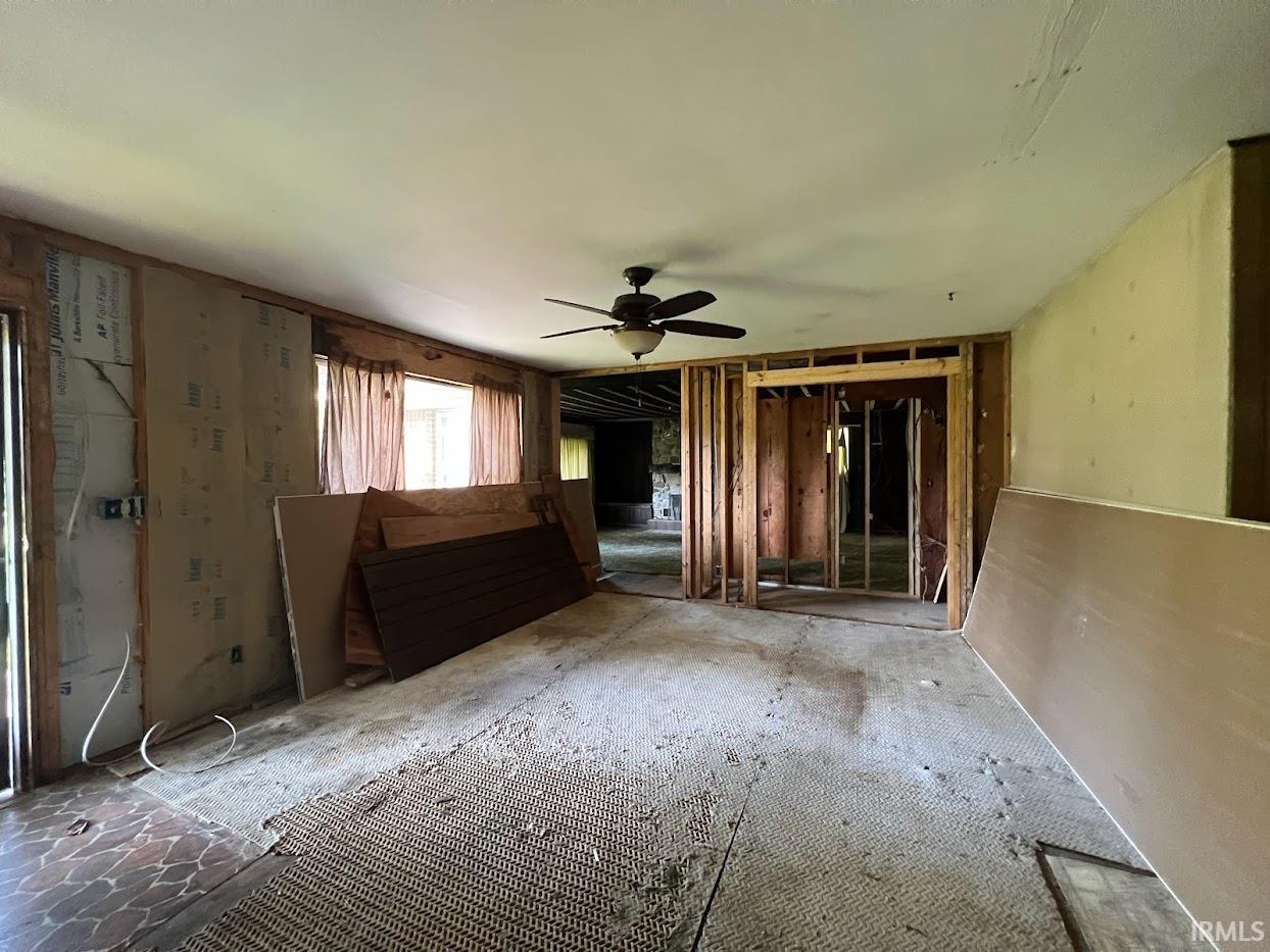 1718 E Cr North Logansport, IN 46947 - Photo 2 of 18