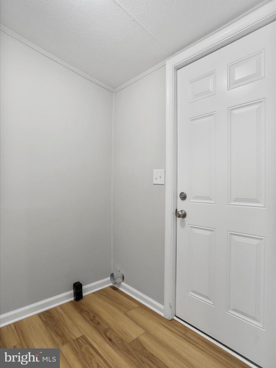 156 Potomacview Lane Berkeley Springs, WV 25411 - Photo 15 of 27 a view of room