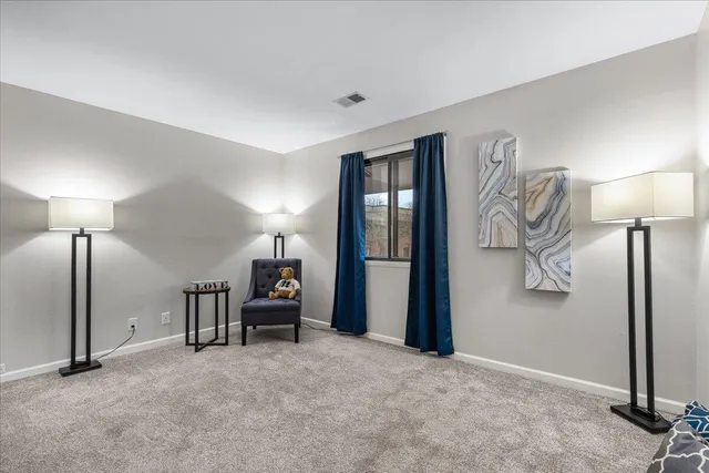 $189,900 | 360 Park Hill Drive, Unit G, Pewaukee, WI 53072