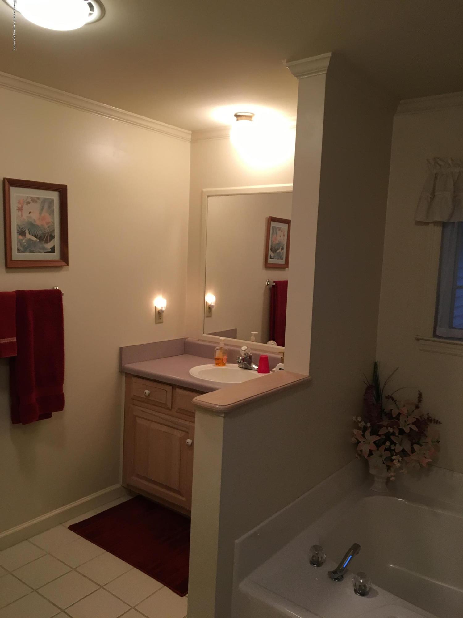47 Pine Ridge Boulevard Whiting, NJ 08759 - Photo 12 of 17 IMG_9574
