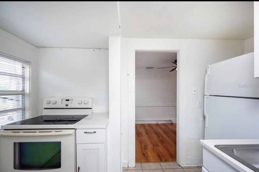 1701 14th Street South, Unit B St. Petersburg, FL 33705 - Photo 9 of 18