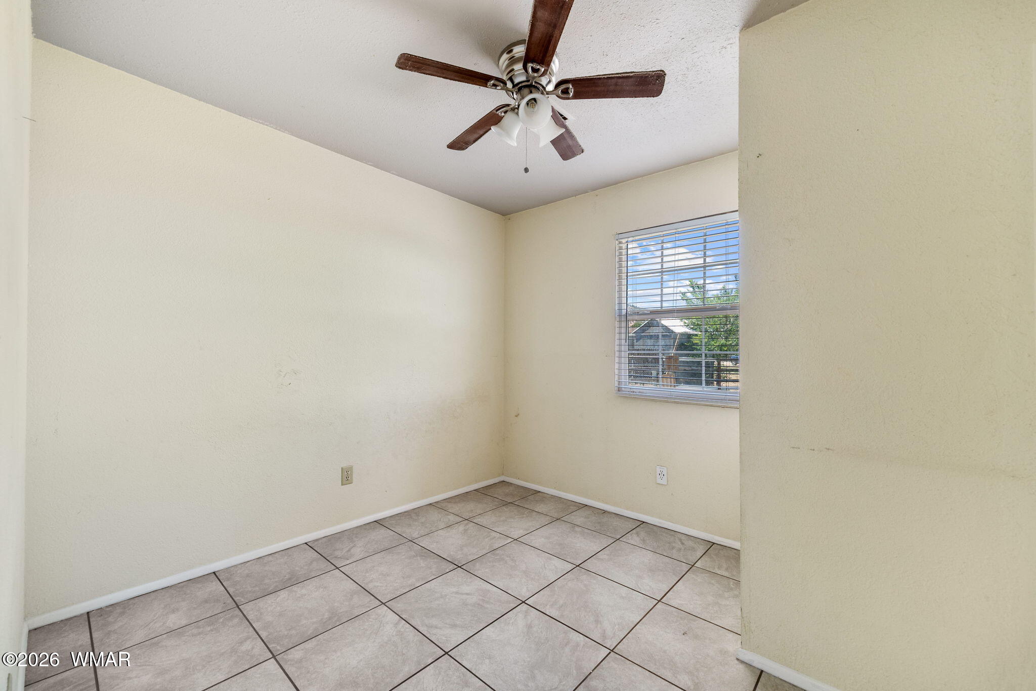 1825 East Aztec Avenue Eagar, AZ 85925 - Photo 18 of 32