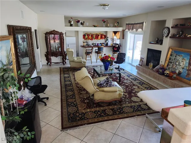 $3,850 | 6672 Coronado Palms Avenue, Las Vegas, NV 89139