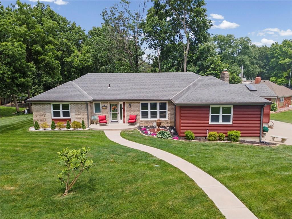 12108 Oak Ridge Road Independence, MO 64052 - Photo 2 of 66