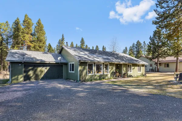 $725,000 | 2057 Checkrein Lane, La Pine, OR 97739