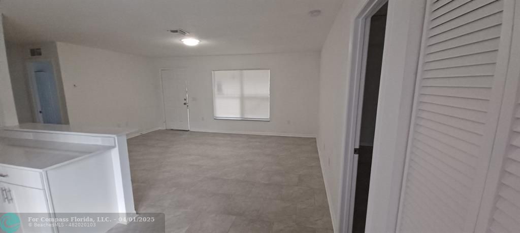 1410 Southeast 7th Street Okeechobee, FL 34974 - Photo 15 of 22 a view of room and window