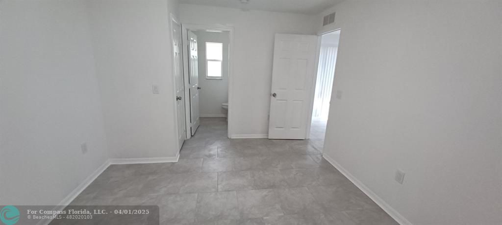 1410 Southeast 7th Street Okeechobee, FL 34974 - Photo 6 of 22 a view of an empty room
