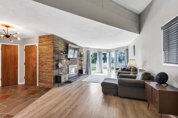 $419,000 | 4024 West Northwest Boulevard, Spokane, WA 99205