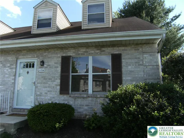 $2,250 | 174 Springhouse Road, Allentown, PA 18104