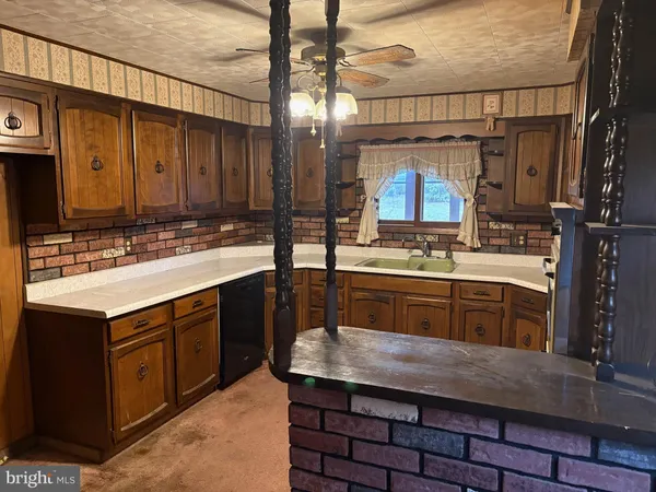 $60,000 | 606 Curtin Street, Osceola Mills, PA 16666