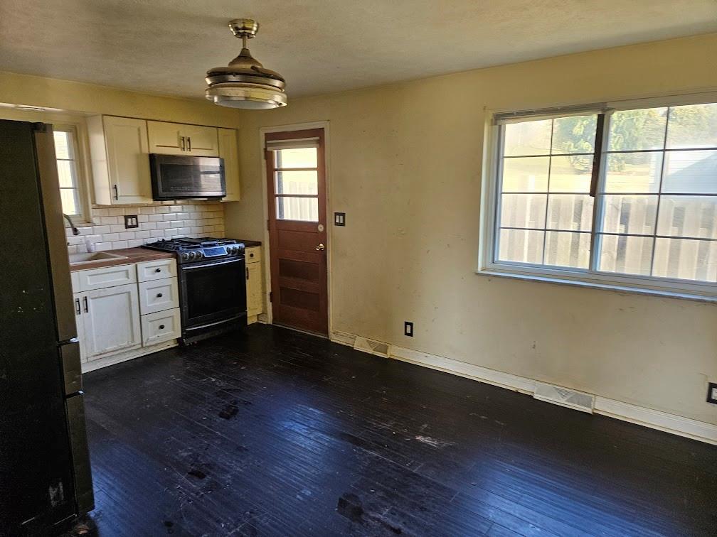 900 Sycamore Street Washington, PA 15301 - Photo 12 of 22