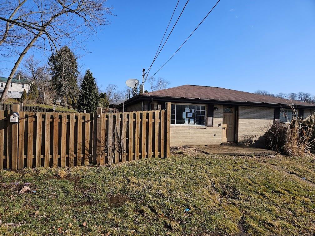 900 Sycamore Street Washington, PA 15301 - Photo 4 of 22