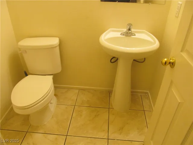 $1,750 | 9775 West Sage Grove Court, Las Vegas, NV 89148