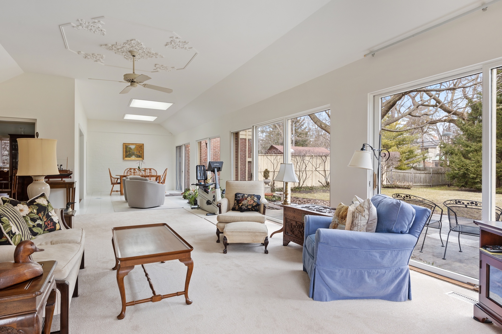 111 Apple Tree Road Winnetka, IL 60093 - Photo 11 of 34