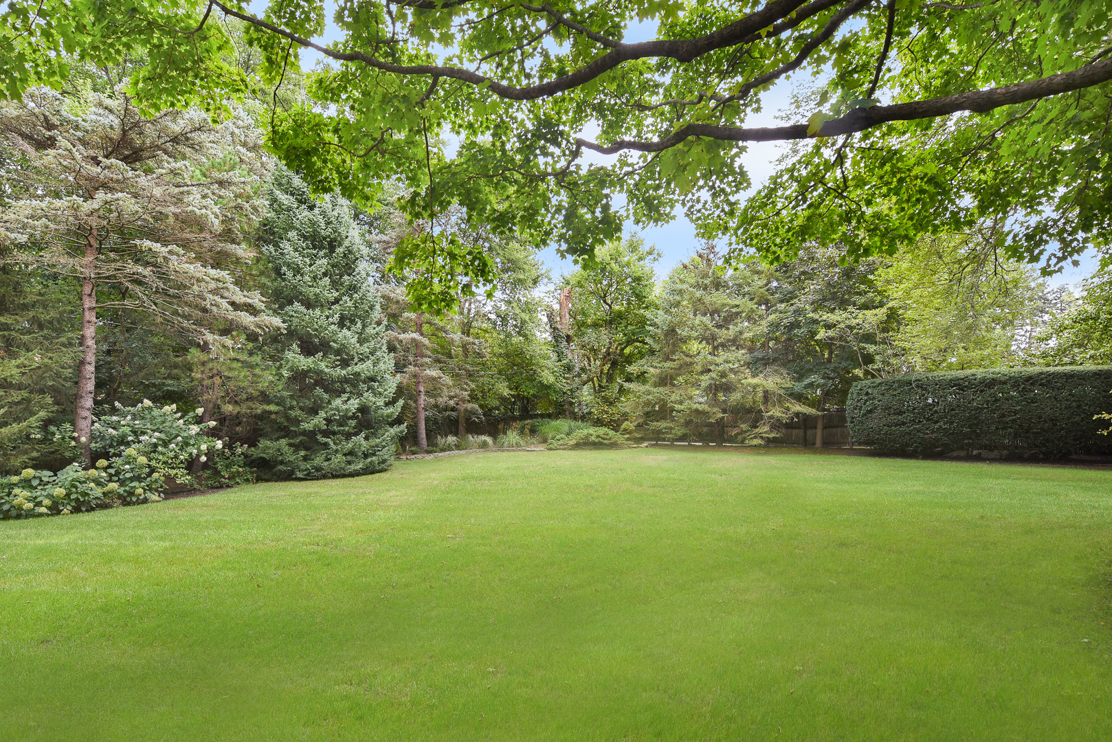 111 Apple Tree Road Winnetka, IL 60093 - Photo 27 of 34