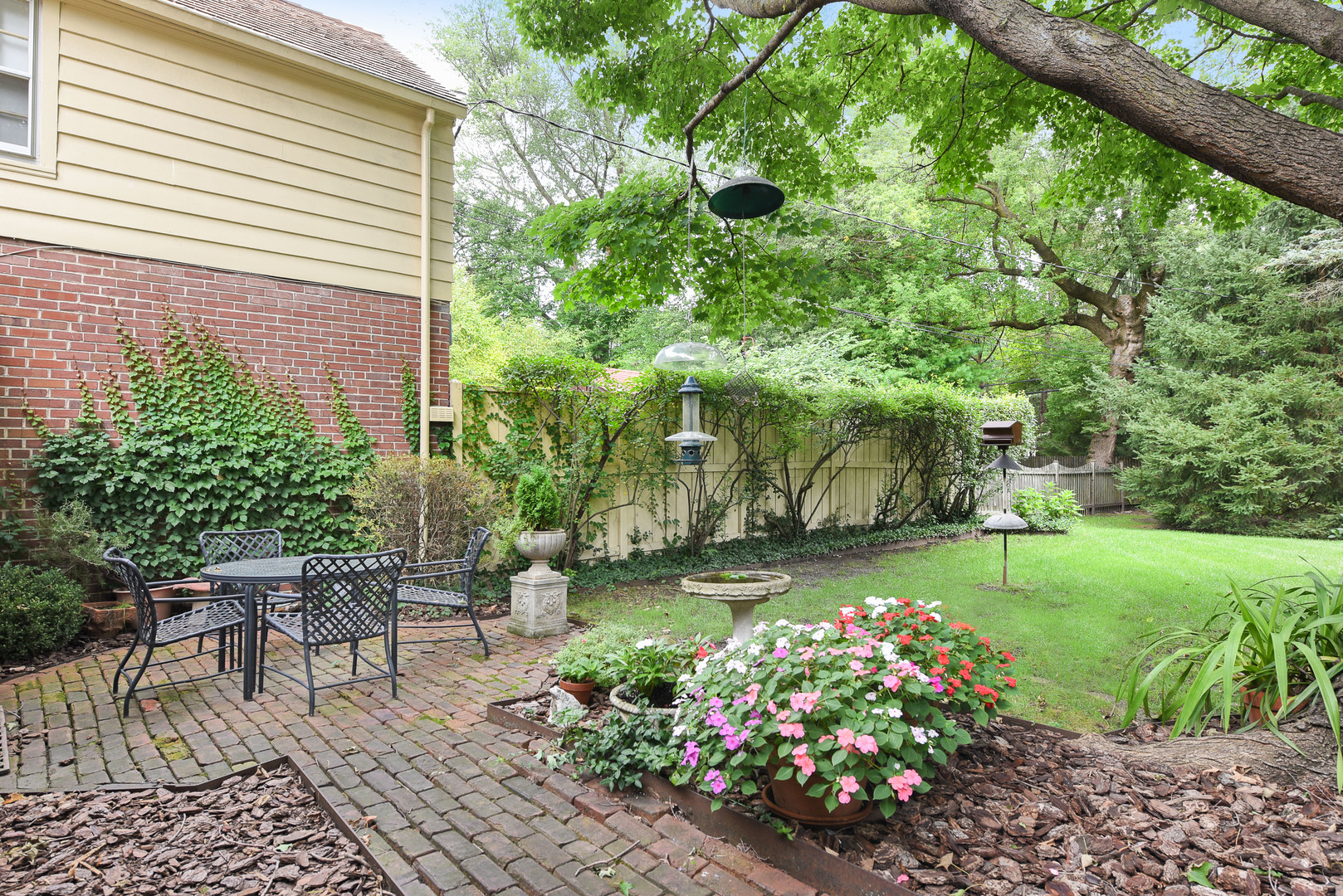 111 Apple Tree Road Winnetka, IL 60093 - Photo 30 of 34
