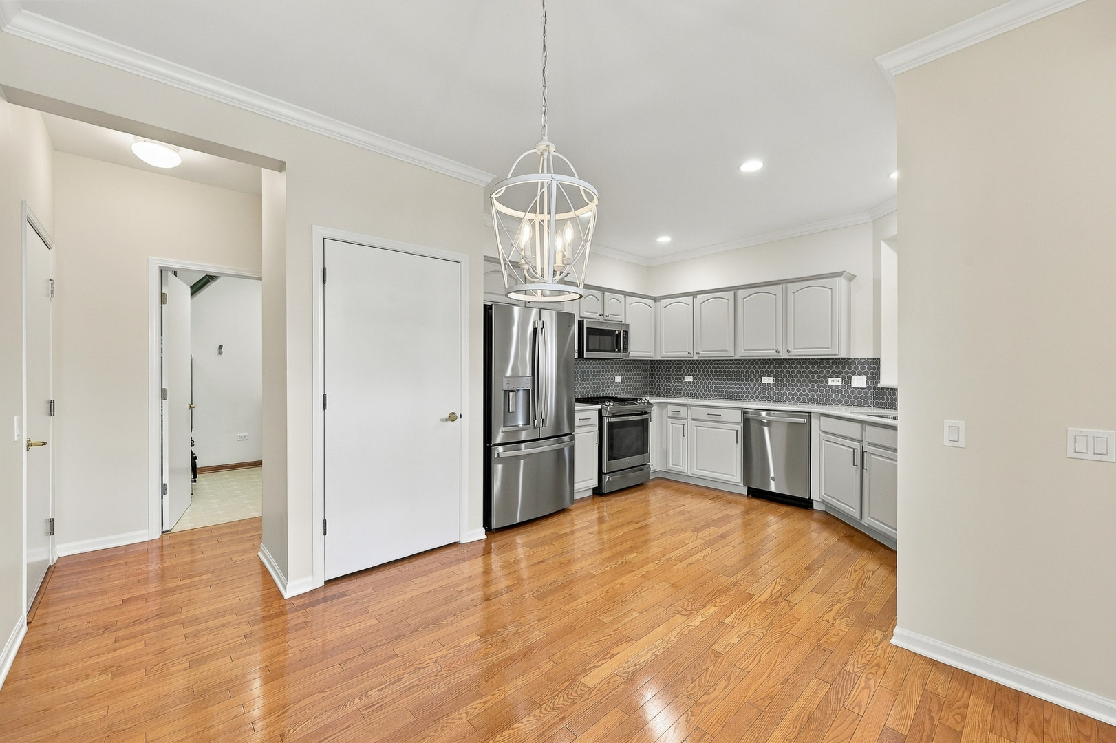 12235 Quail Ridge Drive Huntley, IL 60142 - Photo 5 of 38 Gallery Image 5
