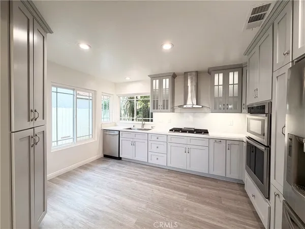 $3,300 | 29313 Clear View Lane, Highland, CA 92346