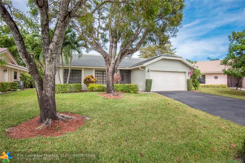 7824 Cloverfield Circle Boca Raton, FL 33433 - Photo 2 of 35 Gallery Image 2