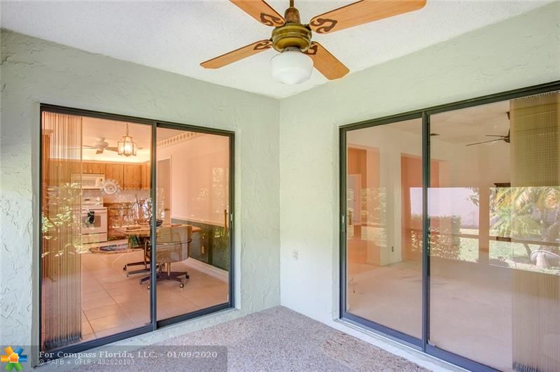 7824 Cloverfield Circle Boca Raton, FL 33433 - Photo 16 of 35 Gallery Image 16
