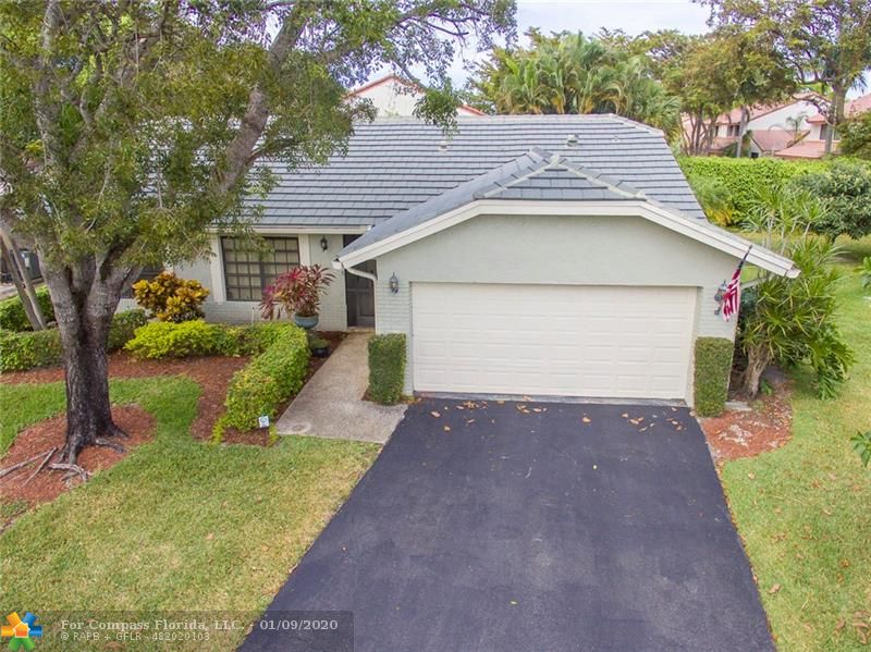 7824 Cloverfield Circle Boca Raton, FL 33433 - Photo 5 of 35 Gallery Image 5