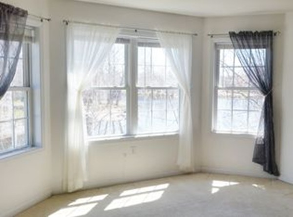 3 Bates Point Road Webster, MA 01570 - Photo 6 of 6 Gallery Image 6